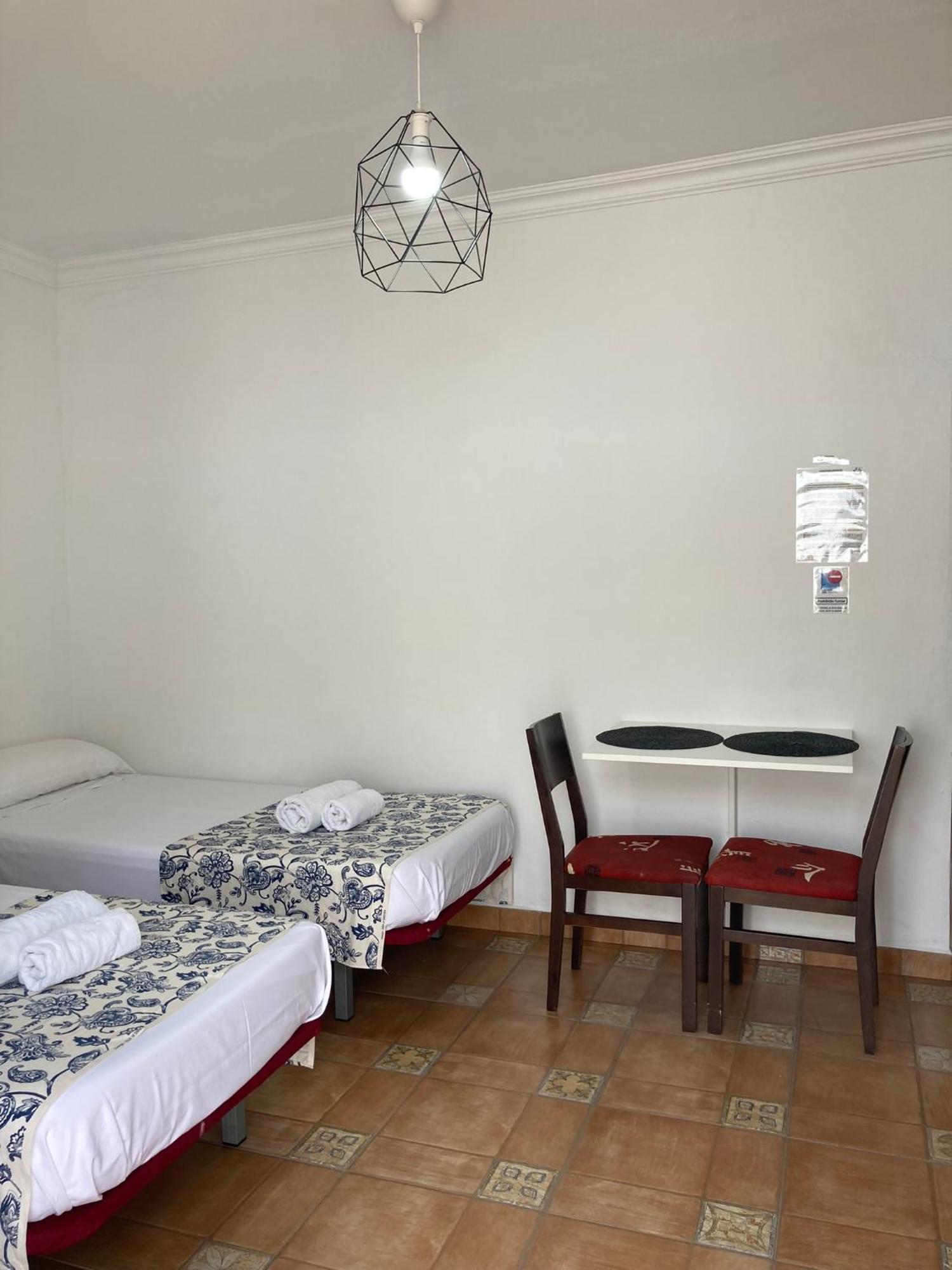 Apartamentos Y Habitaciones Villa Marina La Caleta  Εξωτερικό φωτογραφία