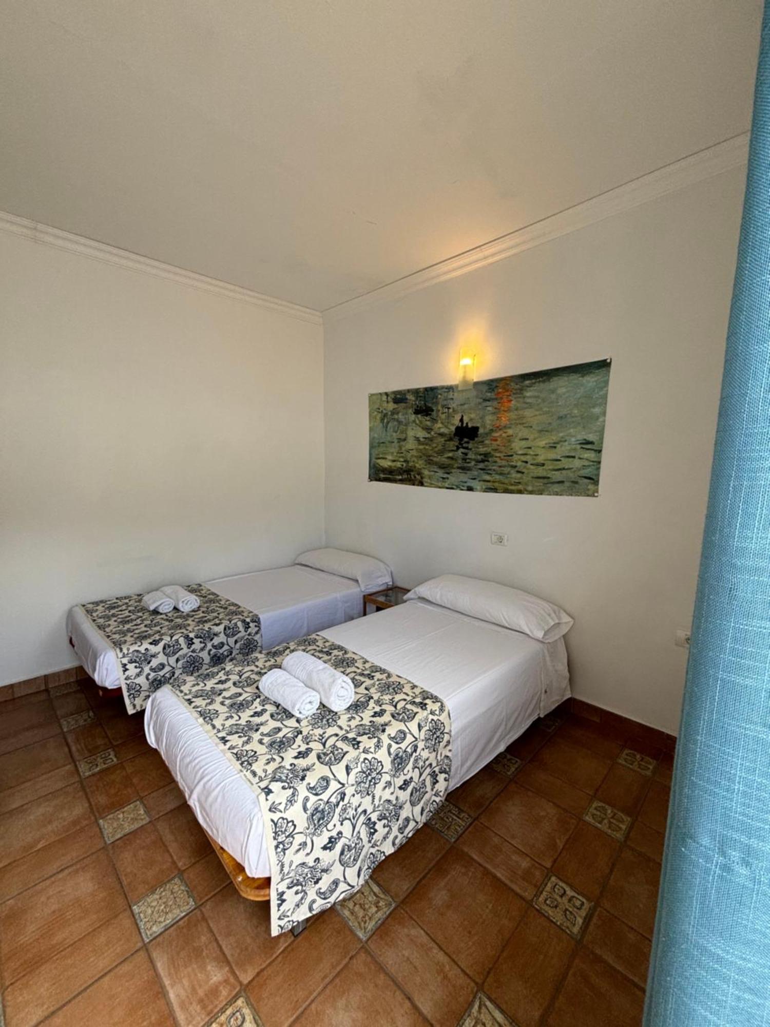 Apartamentos Y Habitaciones Villa Marina La Caleta  Εξωτερικό φωτογραφία