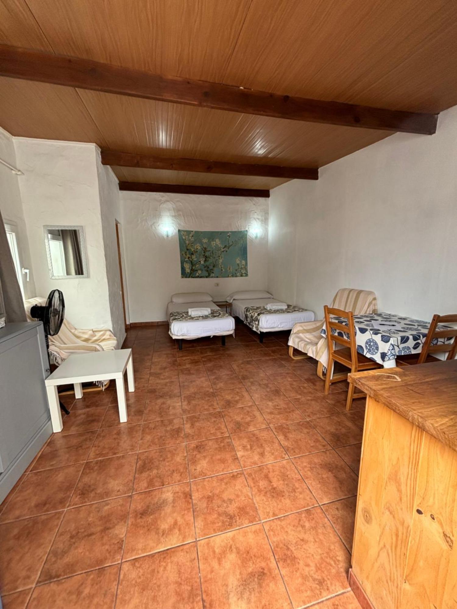 Apartamentos Y Habitaciones Villa Marina La Caleta  Εξωτερικό φωτογραφία