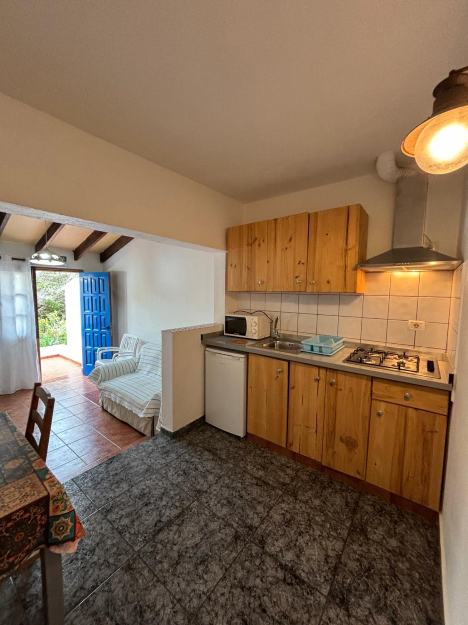 Apartamentos Y Habitaciones Villa Marina La Caleta  Εξωτερικό φωτογραφία
