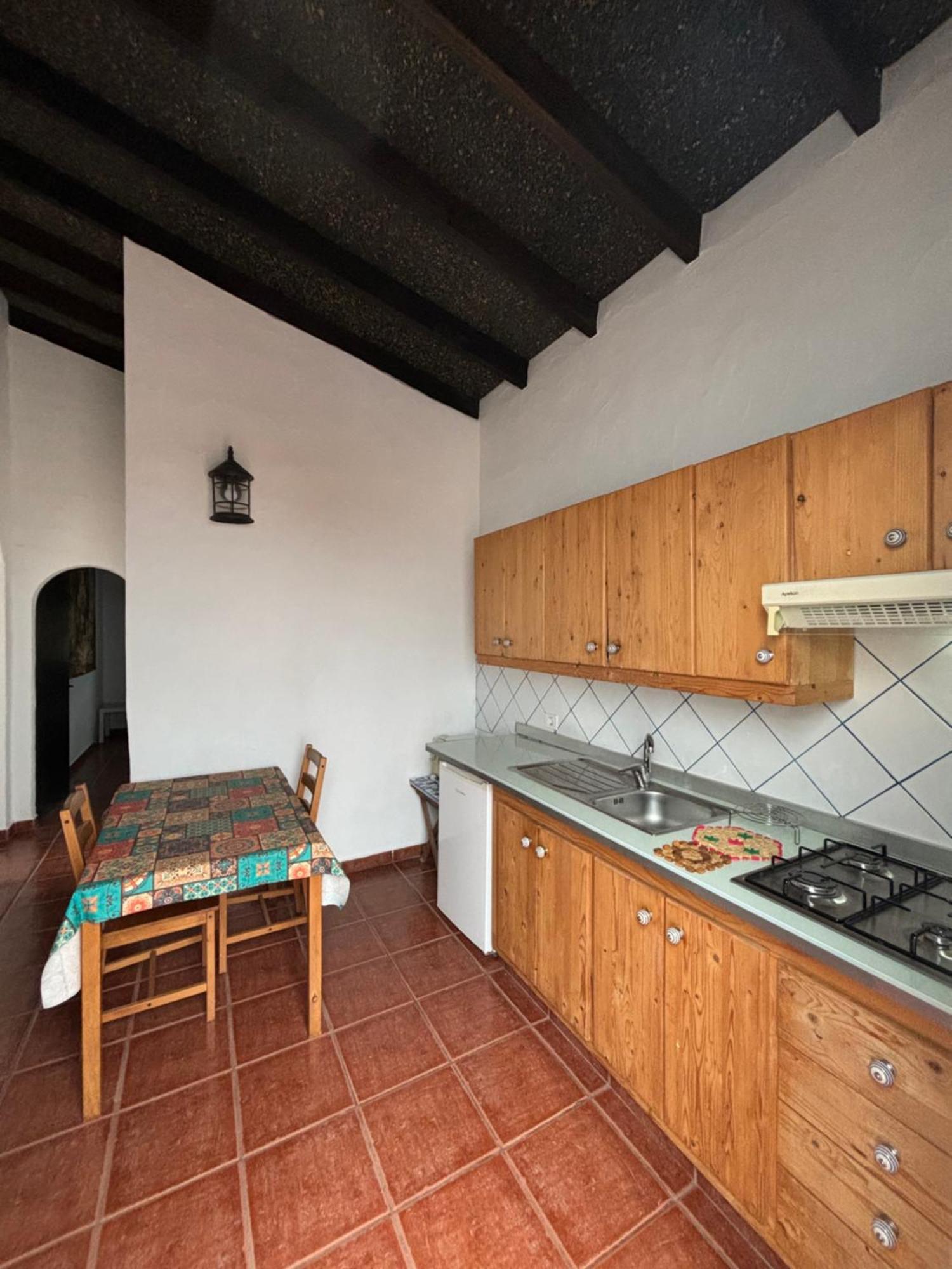 Apartamentos Y Habitaciones Villa Marina La Caleta  Εξωτερικό φωτογραφία